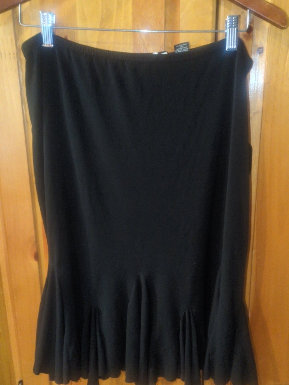 Studio 1940 Black Midi Ruffle-Hem Skirt